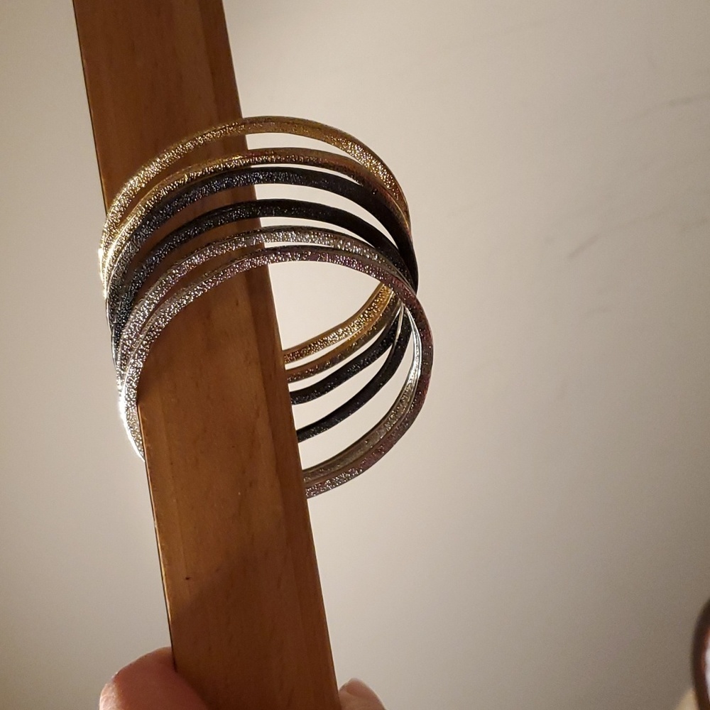 Stackable bracelets - Picture 2 of 2